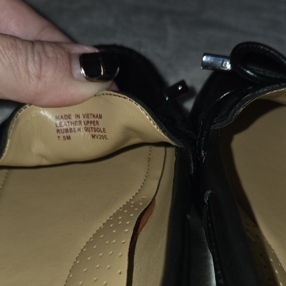 Michael Kors Sutton Black Moccasins Leather Slip-On Designer Staple Quiet Luxury - Picture 9 of 11